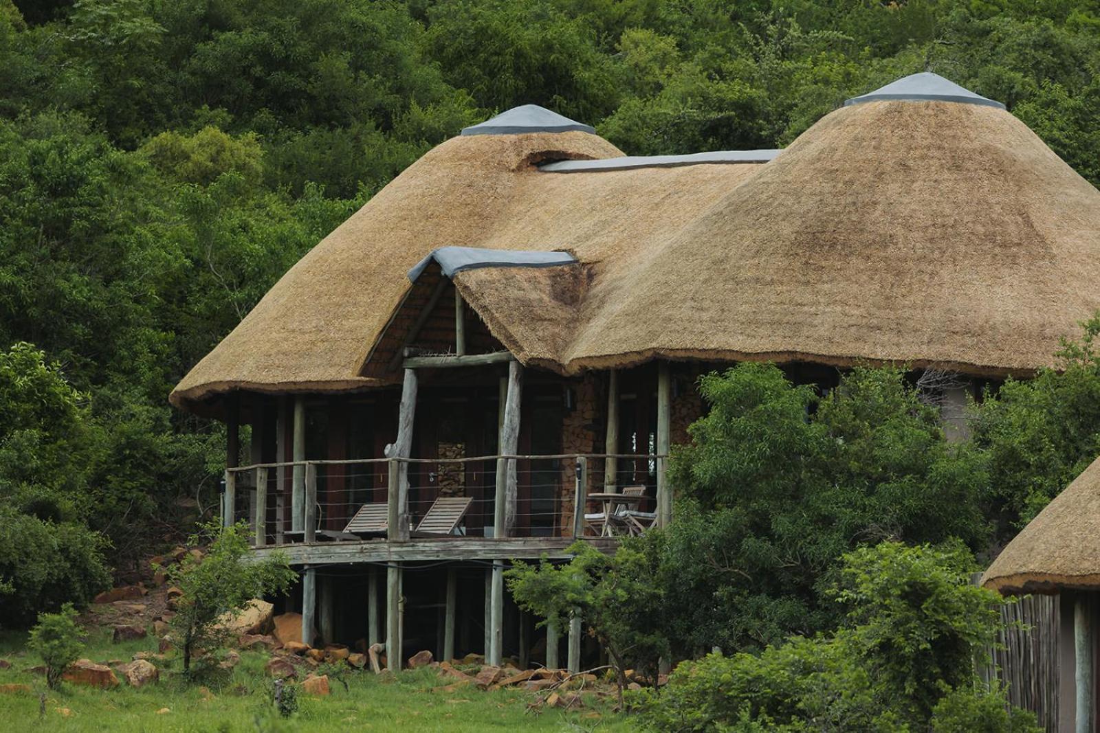 Nambiti Plains Lodge Ледісміт Екстер'єр фото